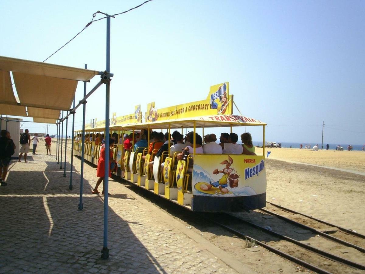Lisbon Beach Apartments 2 コスタ・ダ・カパリカ エクステリア 写真